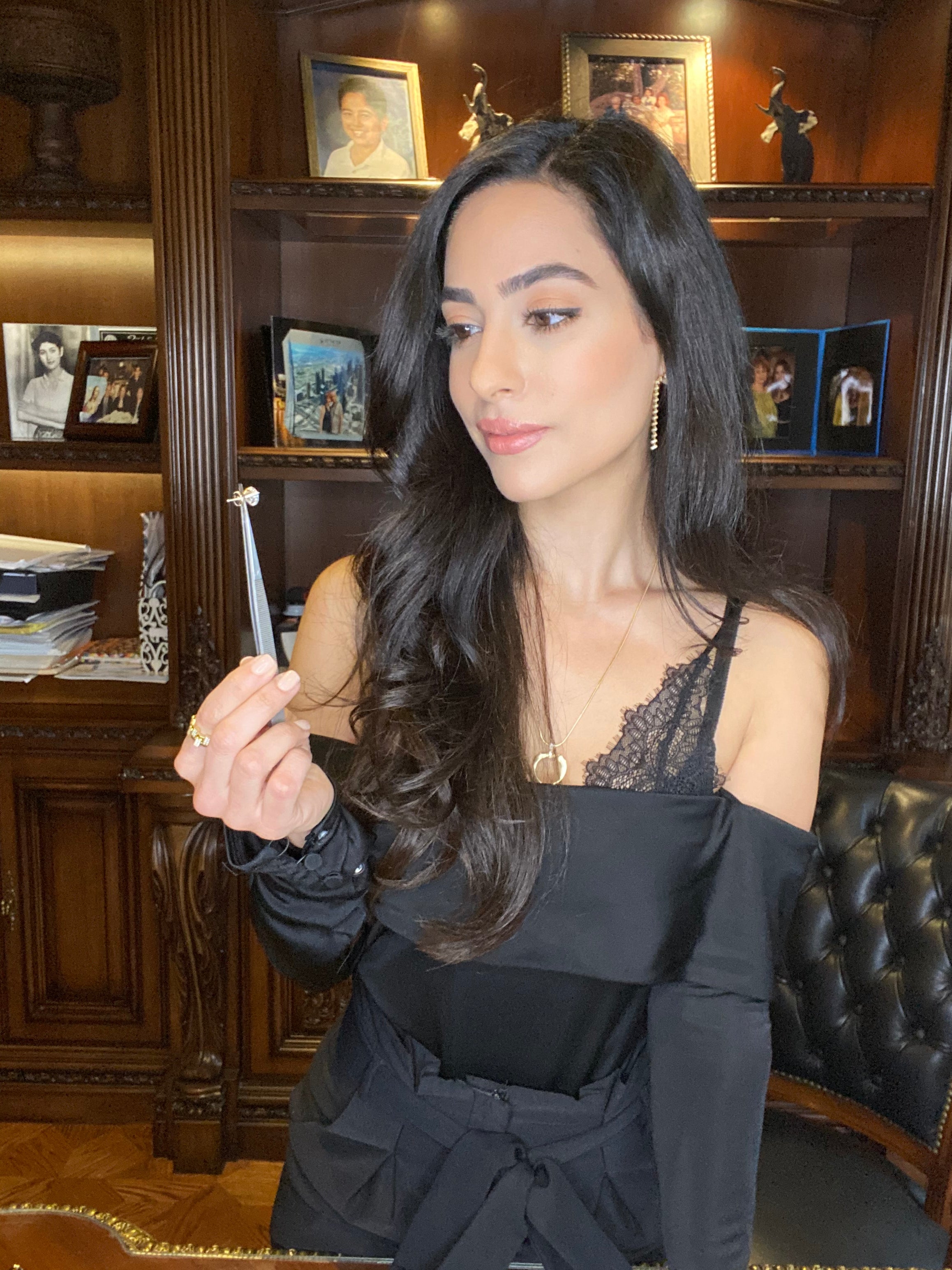 How To Tell a Real Diamond from a Fake!