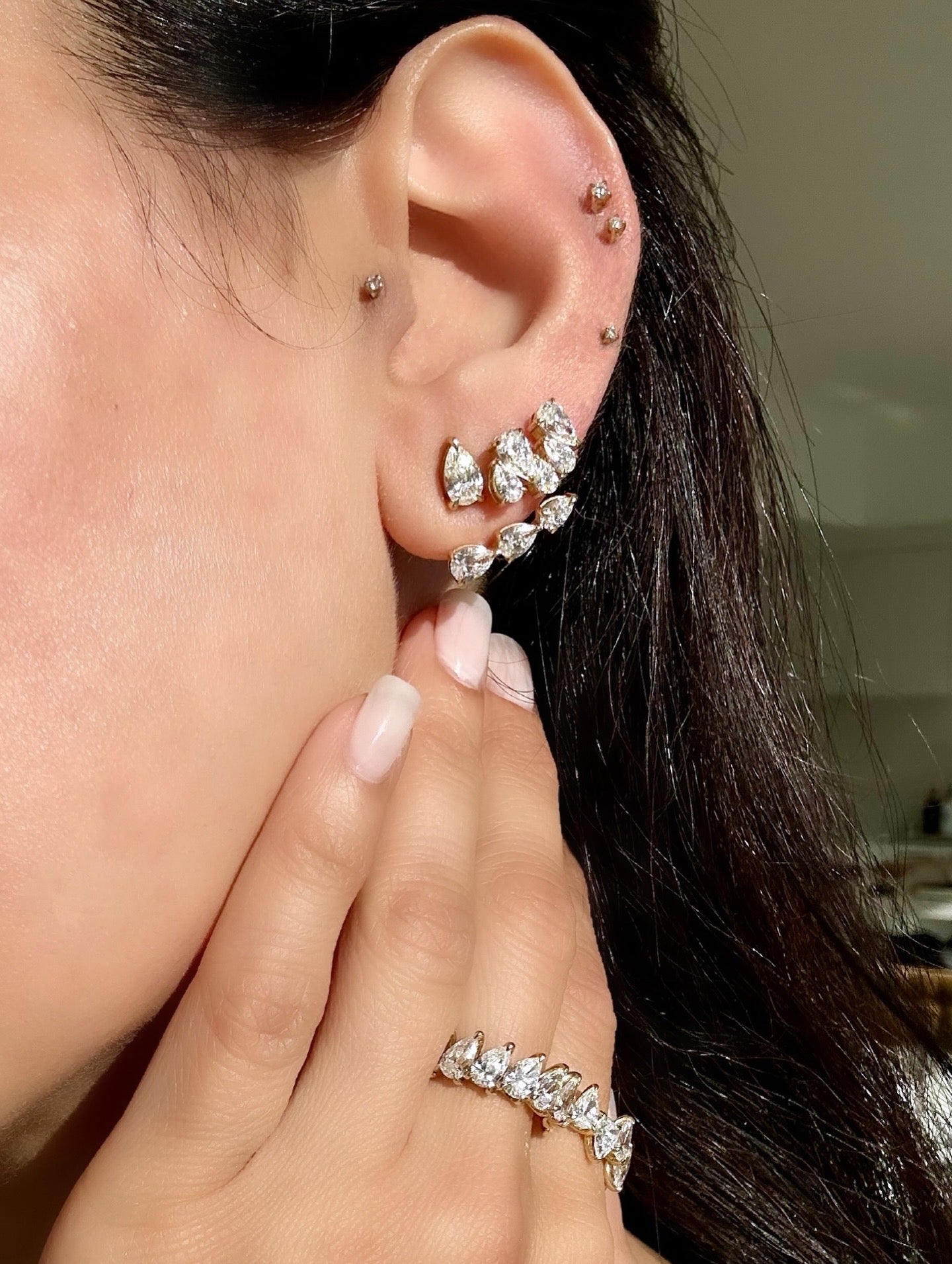 duet pear diamond stud earring