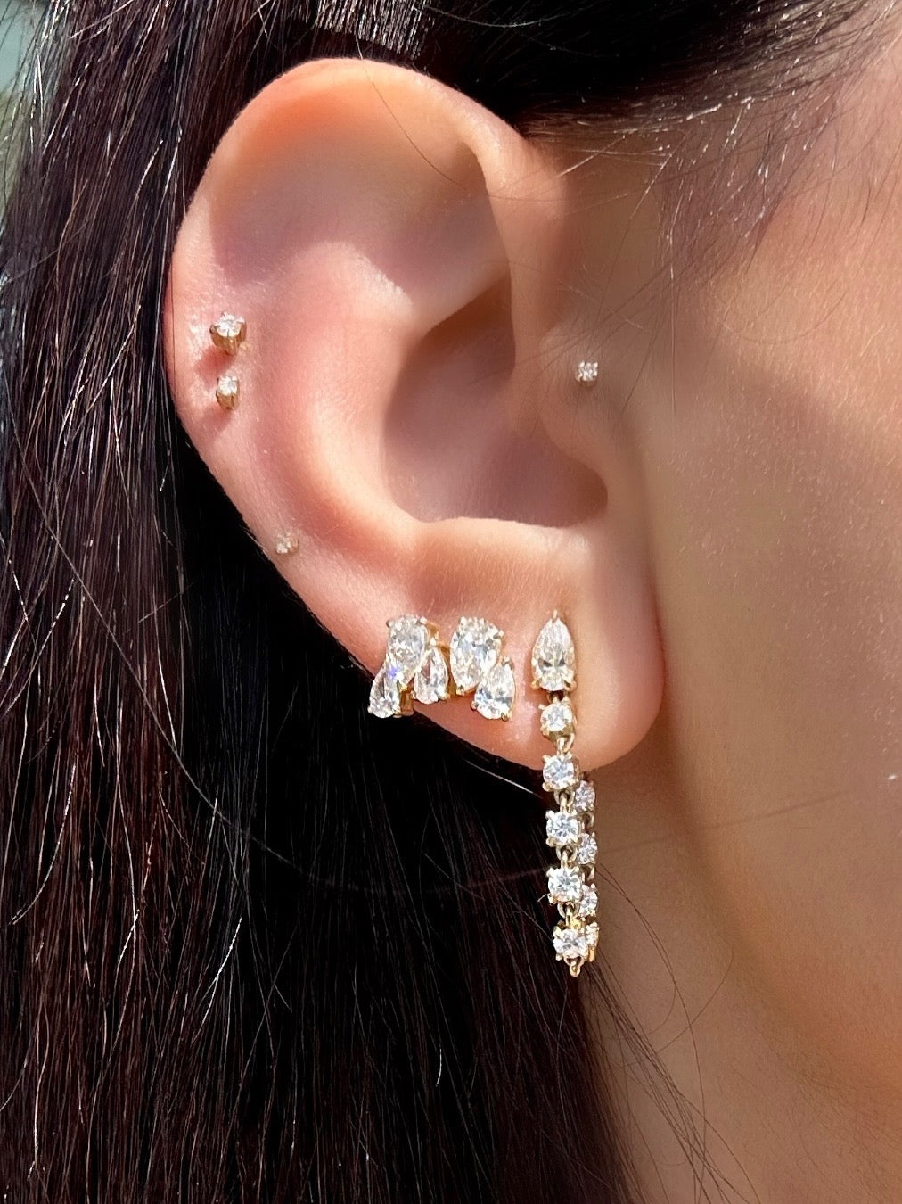 duet pear diamond stud earring