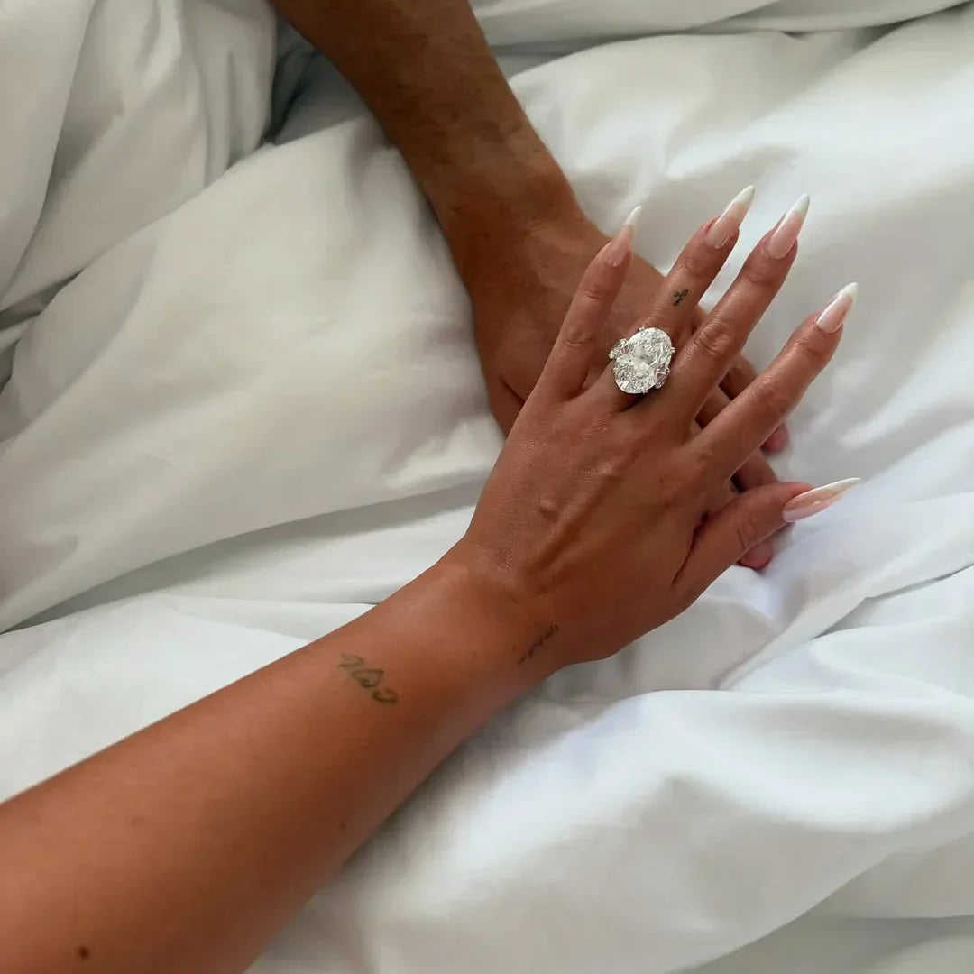 Georgina Rodriguez and Cristiano Ronaldo get engaged. Here are the details of Georgina Rodriguez's engagement ring.