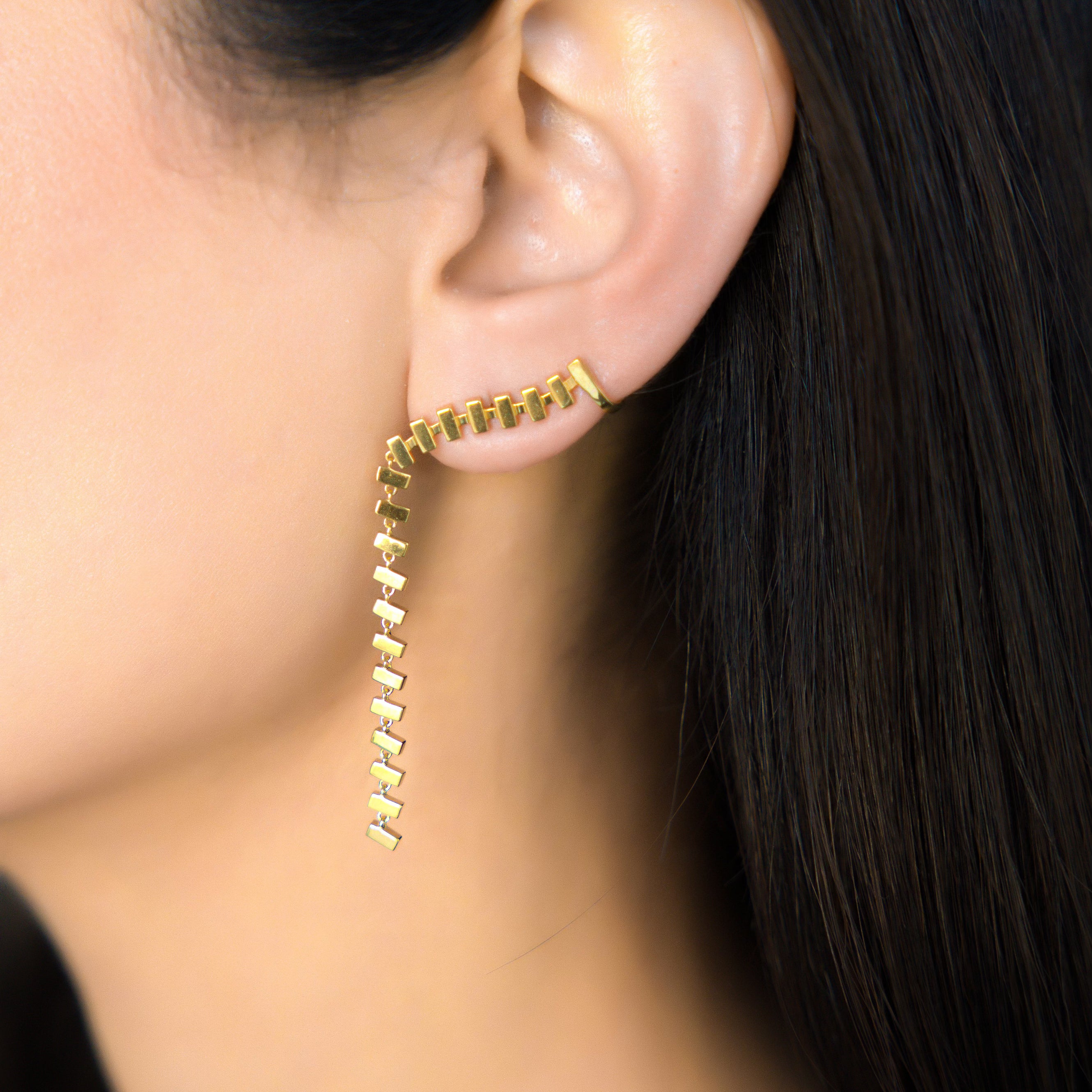 merlon rivulet earring 18k gold vardui kara