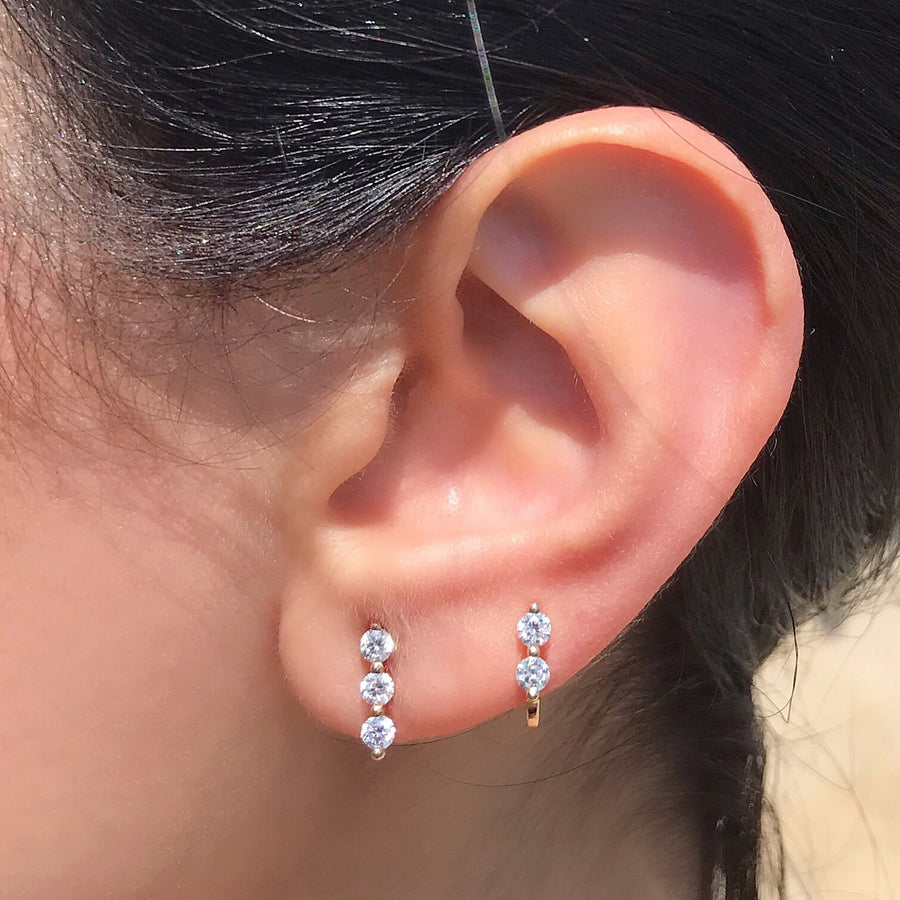 triple diamond earring 